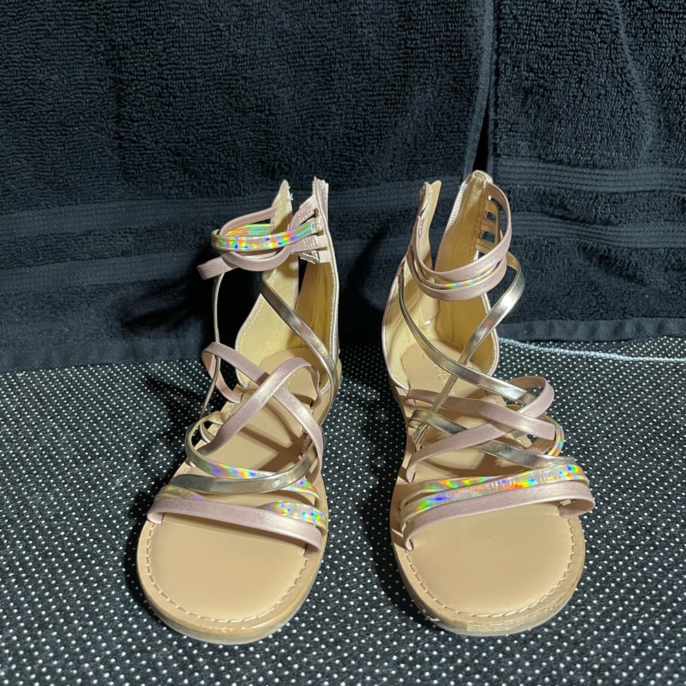 Stylish Girl's Strappy Sandals - Tan and Iridescent